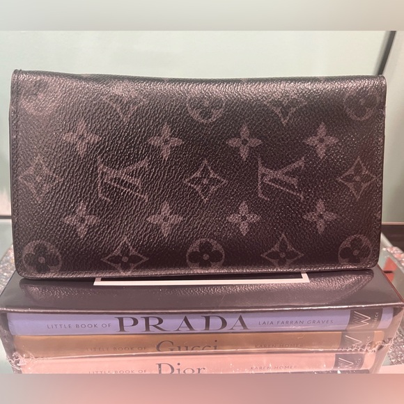 Louis Vuitton Monogram Eclipse Brazza Long Bifold Wallet - Picture 3 of 12